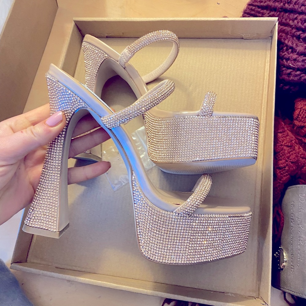 Steve Madden Zayne Heeled Sandals